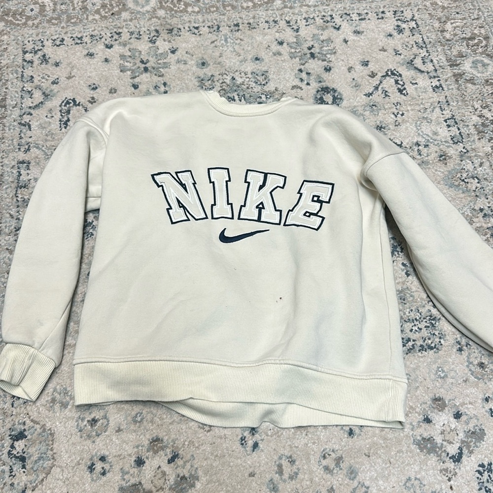 Nike crewneck
